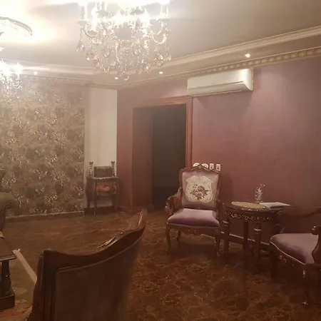 Apartment On The Nile View